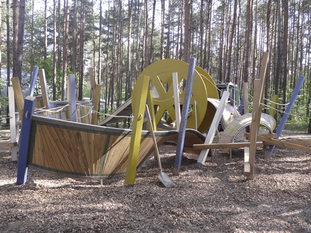 Spielplatz_Waldpromenade_Grosskoschen